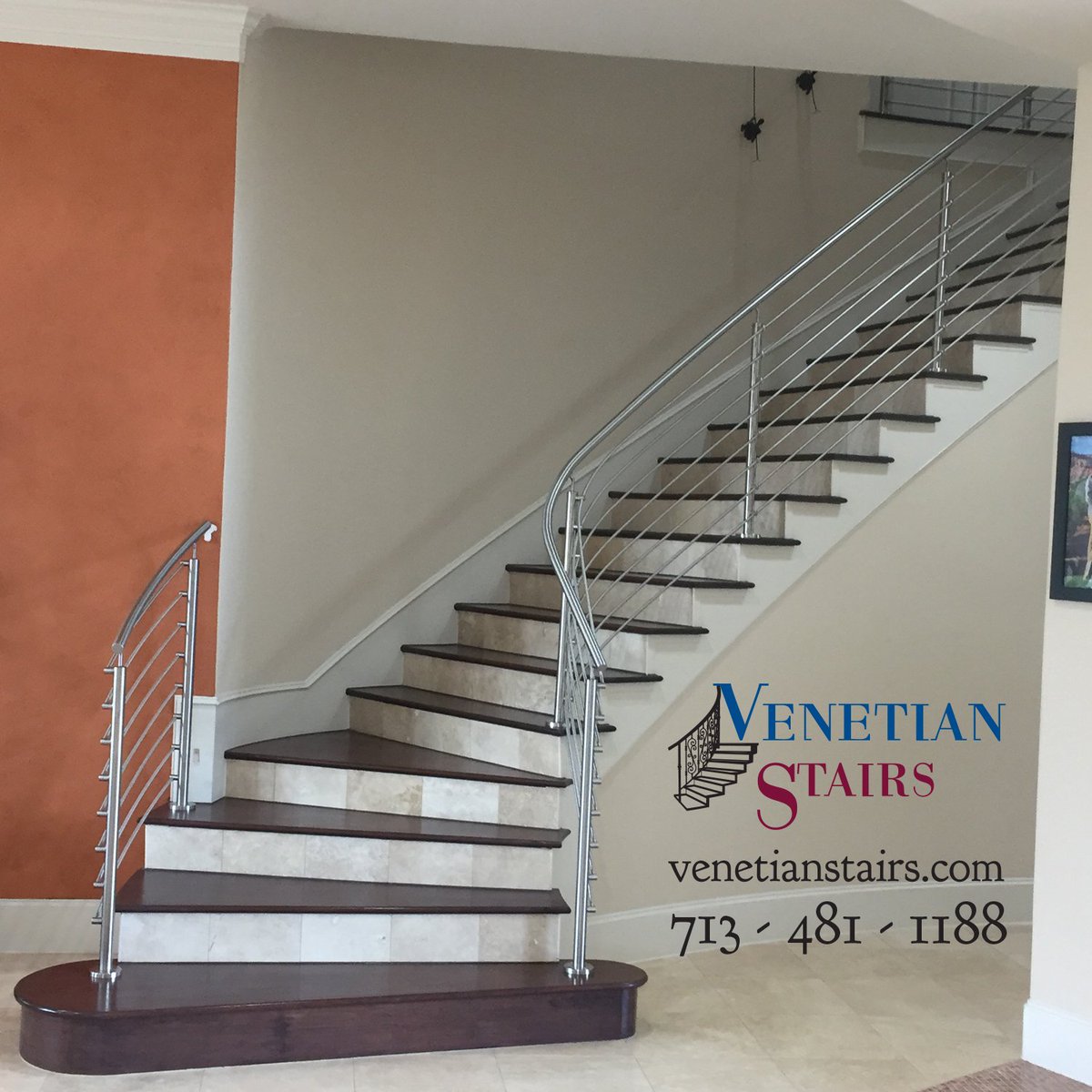 From Classic to Modern at the Garg Residence

venetianstairs.com/the-garg-resid…

#StariRemodel #ModernDesign #ModernRail #modern #stairs #interiorstairs #ModernInterior #InteriorDesign #ModernHome #HomeStyle #HomeIdeas #HoustonModern #HoustonHome #HoustonDesign #HoustonInteriors