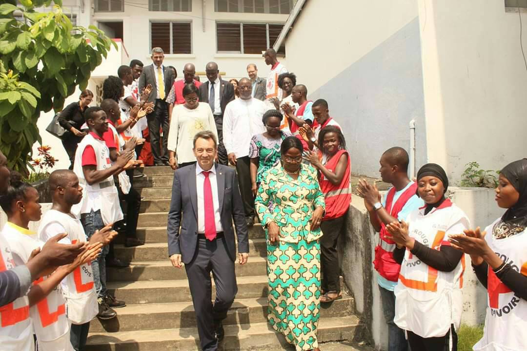 CroixCote's tweet photo. #ACTIONSCRCI : Peter MAURER, président du CICR, à #Abidjan.

Cette visite s’inscrit dans le cadre de sa tournée africaine qu’il a débutée dans le sahel. L’illustre hôte prend part…https://t.co/SmRBN8HoTL

#CRCI #CICR #Team225 https://t.co/wpDrki42Jm