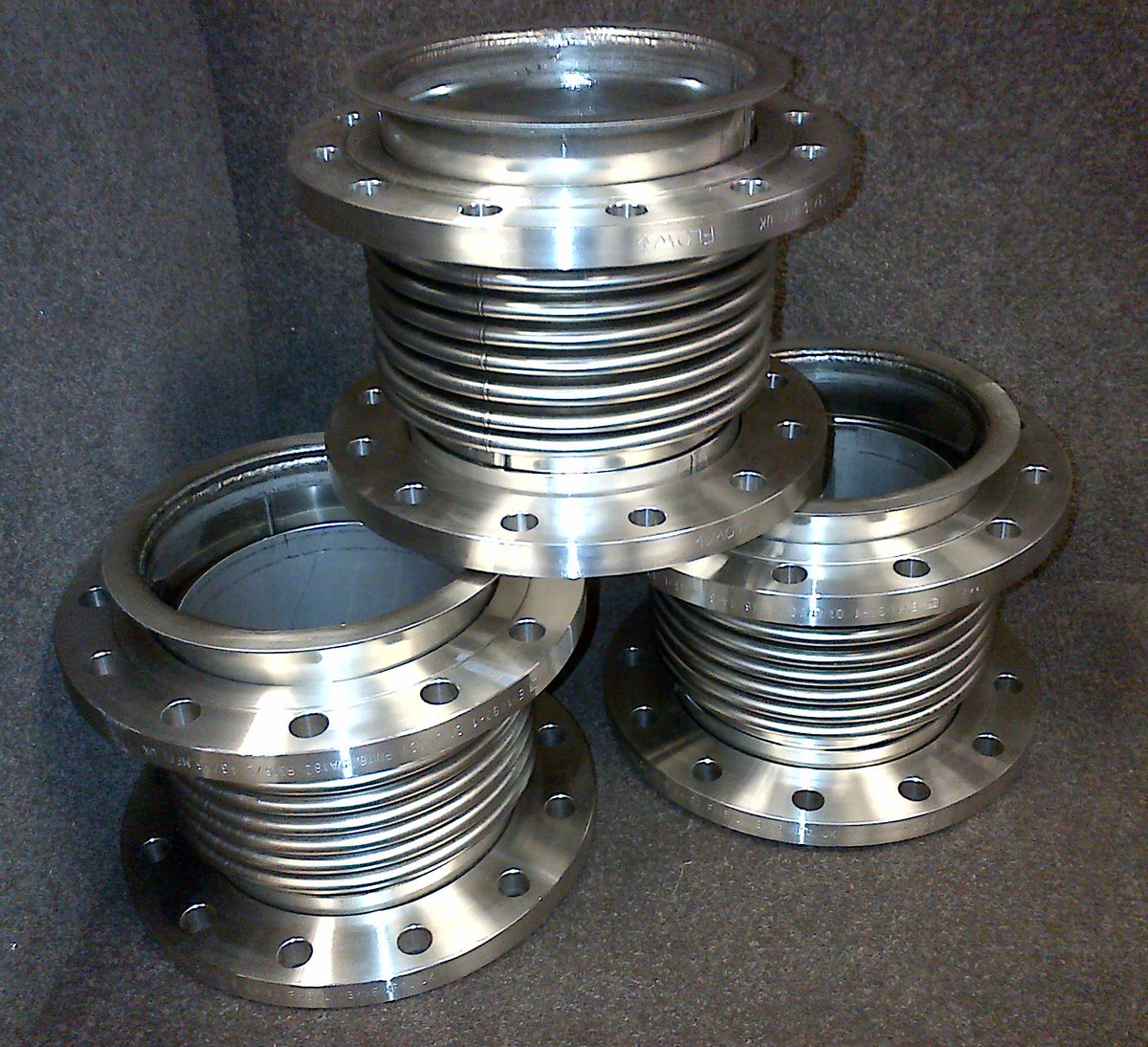 bellowstech's tweet photo. @bellowstech manufacture #stainlesssteelexpansionjoints, #pipeexpansionjoints &amp; #exhaustbellows https://t.co/cpGu7KNaYZ