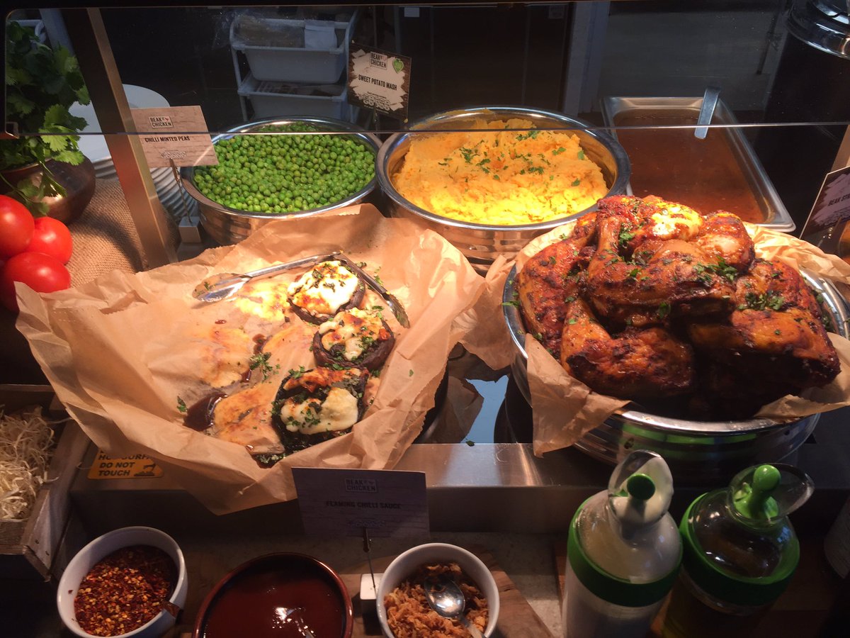 TheGlobalCafe2's tweet photo. Lunch is Served The Beak Street Way#elioruk #Eliorfoodie @jamesbirch777 @debbie_hall72 @CherubCheryl https://t.co/REjPVKjTO1