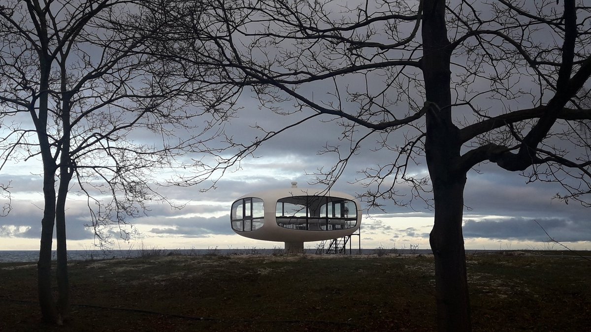 SCHOELLDO's tweet photo. back from mare balticum.  visionary architecture build by ulrich müther #müther https://t.co/Wj1hIx6u2q