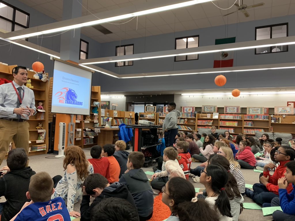 MrsFederhofer's tweet photo. Countdown to Hill MS has officially begun!! #thefabulous5f #BrookdalePride #5thBrookdale https://t.co/ZrcVZ2jdLH