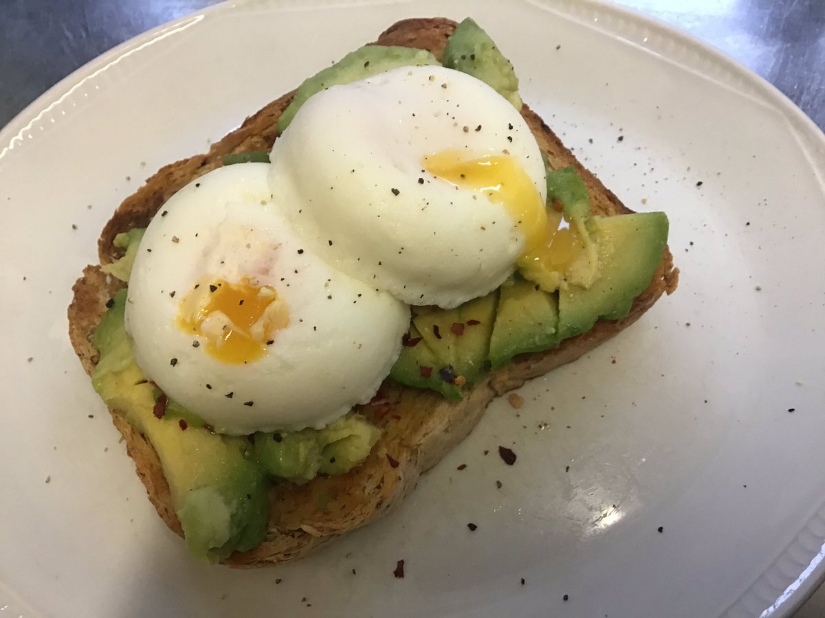 beanrush's tweet photo. Just served at Bean Rush #poachedeggs #avocado #westmalling #lunchwestmalling https://t.co/WUIhkV8lr4
