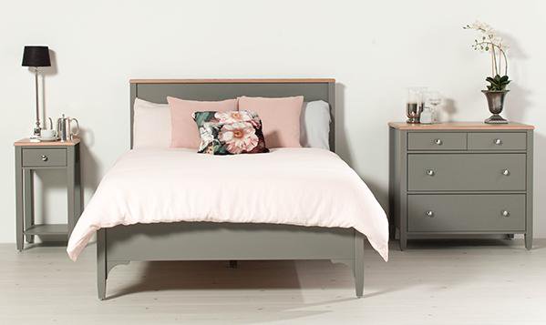 wowdesigna's tweet photo. Start your 2019 off right with a new bedroom set from @english_cabinet, exclusively available at Designa! https://t.co/noXb9rC97d