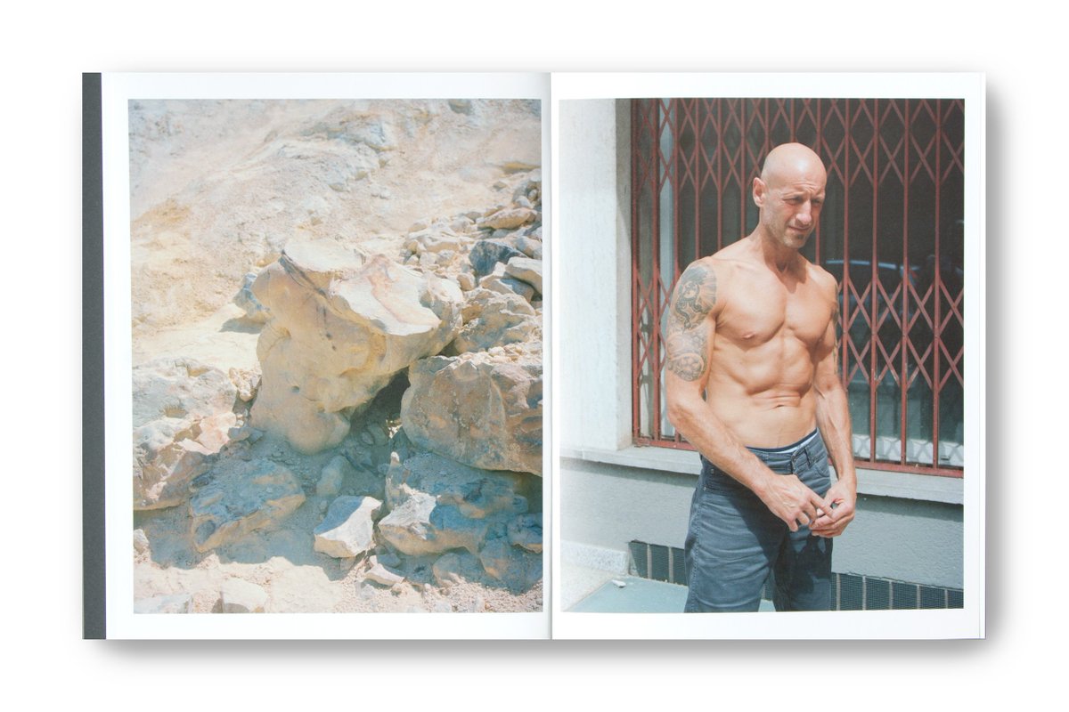 Unveil'd #Photobook Award 2018 - Winners Announced - unveild.co.uk/photobook-awar…

First Prize : Radici : Fabrizio Albertini