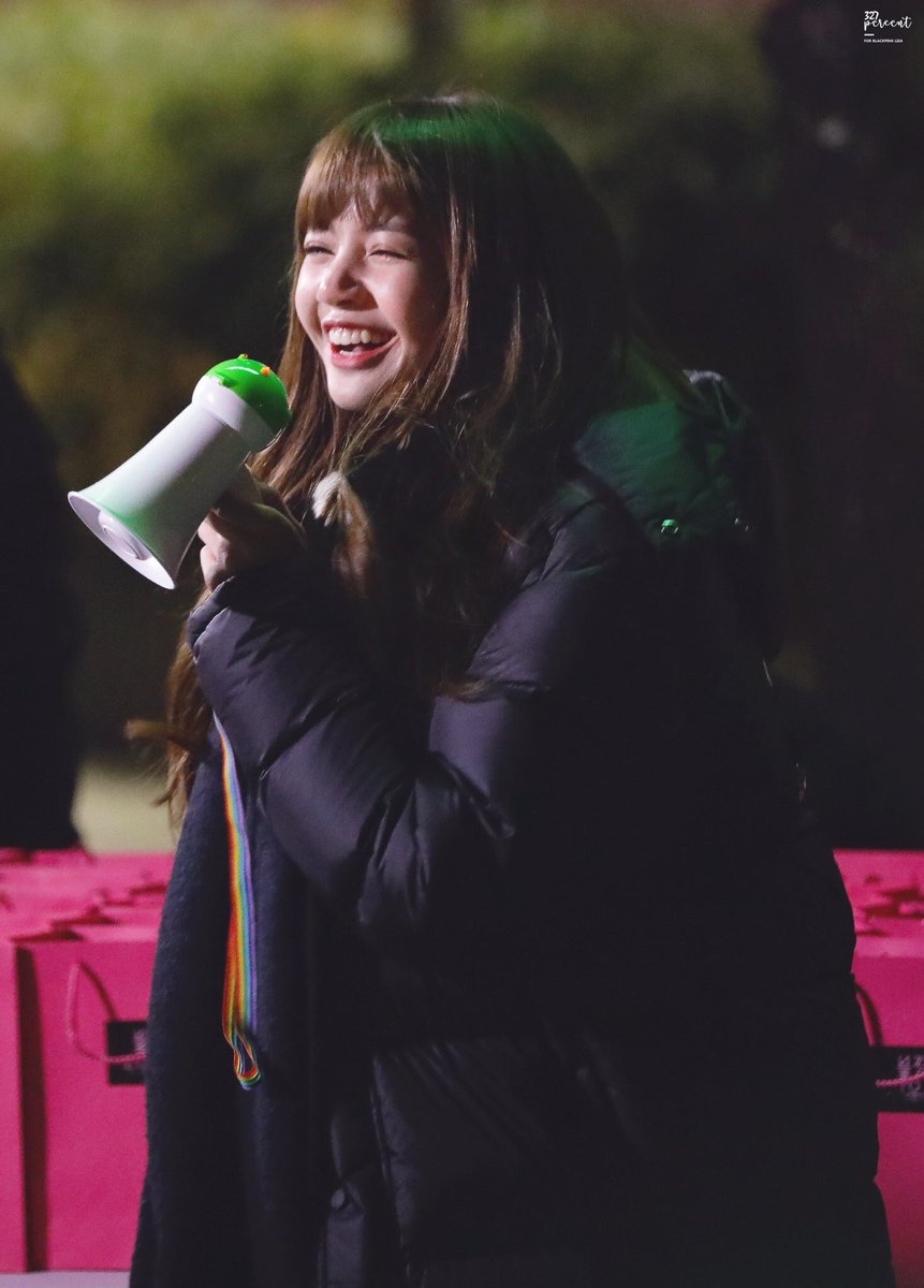 _vchim2O's tweet photo. #restpectlisa
#restpectlisa
#RespectLisa
리사를 바보 취급 하지 말고
리사는 우리가 모를 만큼
노력했다고 생각합니다.
리사는 외모도 마음도 아름답습니다.
저의 가장 동경하는 여자입니다.
빨리 만나고 싶다...😢
리사를 사랑합니다! https://t.co/mB5j6feKAA