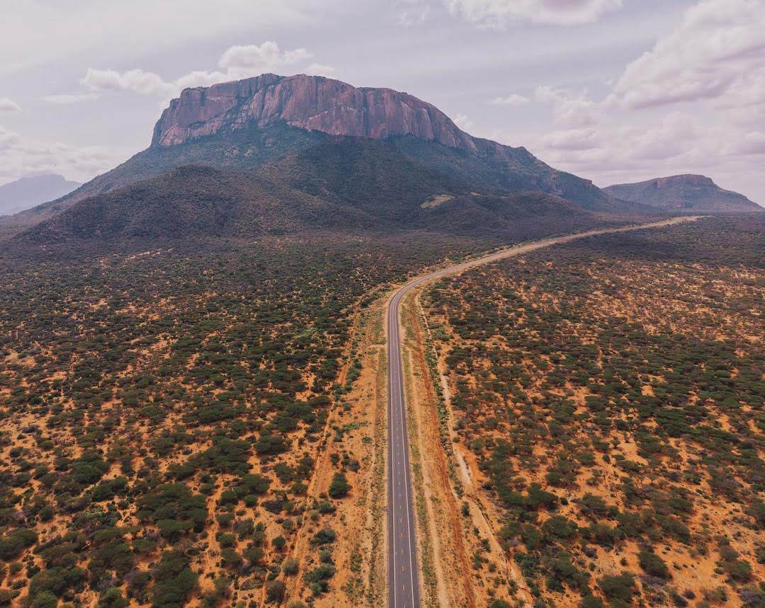 Delio_Lekarsia's tweet photo. Kenya 🇰🇪  is beautiful and we are united as ONE Nation #kenyaunbowed #WeShallOvercome #RiversideAttack #SomeoneTellNYtimes #SomeoneTellDailyExpress #KenyaAttack https://t.co/2hTvRe5sas