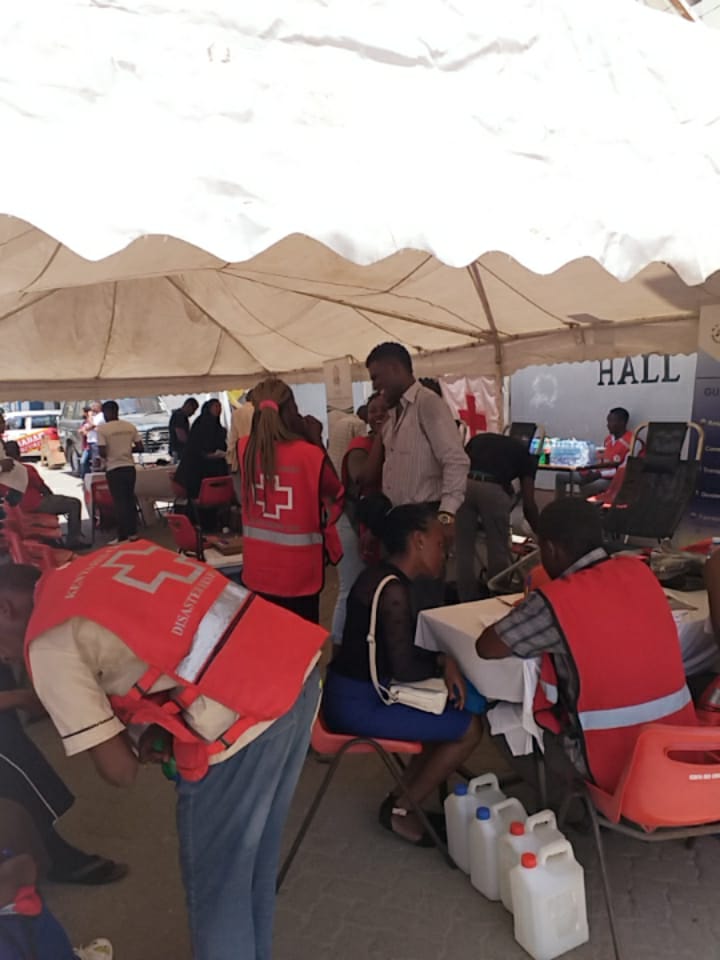 Image result for Kenya Red Cross images at dusit attack