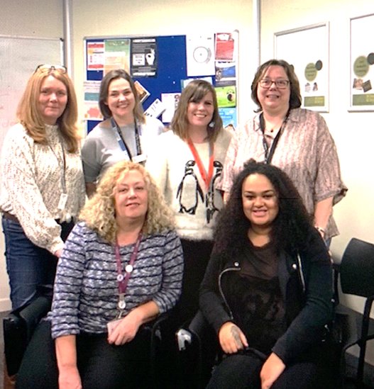 JCP staff in #partnership with Oldham's  <a href="/PositiveSteps/">Positive Steps</a> celebrated their  two recent #GOV Internships being filled in Greater Manchester. Elisha (Pic Front Right) is 1 of the 2 successful #OldhamCareLeavers who benefited from the fantastic package of support on offer #WellDone