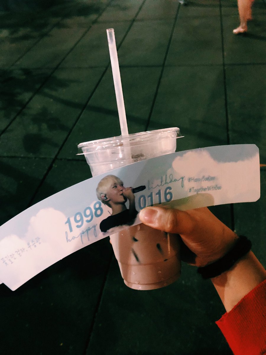 the8flower's tweet photo. Dropped by #TogetherWithBOO just now, the cupsleeve’s cute 😍💕 https://t.co/wZOkTNs3zq