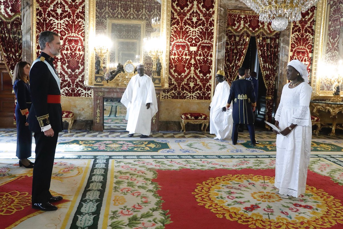 CasaReal's tweet image. La Embajadora de Senegal, Mariame Sy Epse Sy, entrega al Rey sus cartas credenciales. 
casareal.es/ES/Actividades…