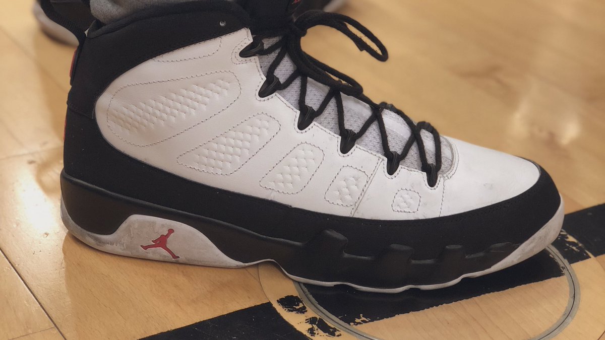 NBA's tweet photo. Post practice @NBAKicks from the @WashWizards in London. #NBALondon https://t.co/wze3uBi8Ty
