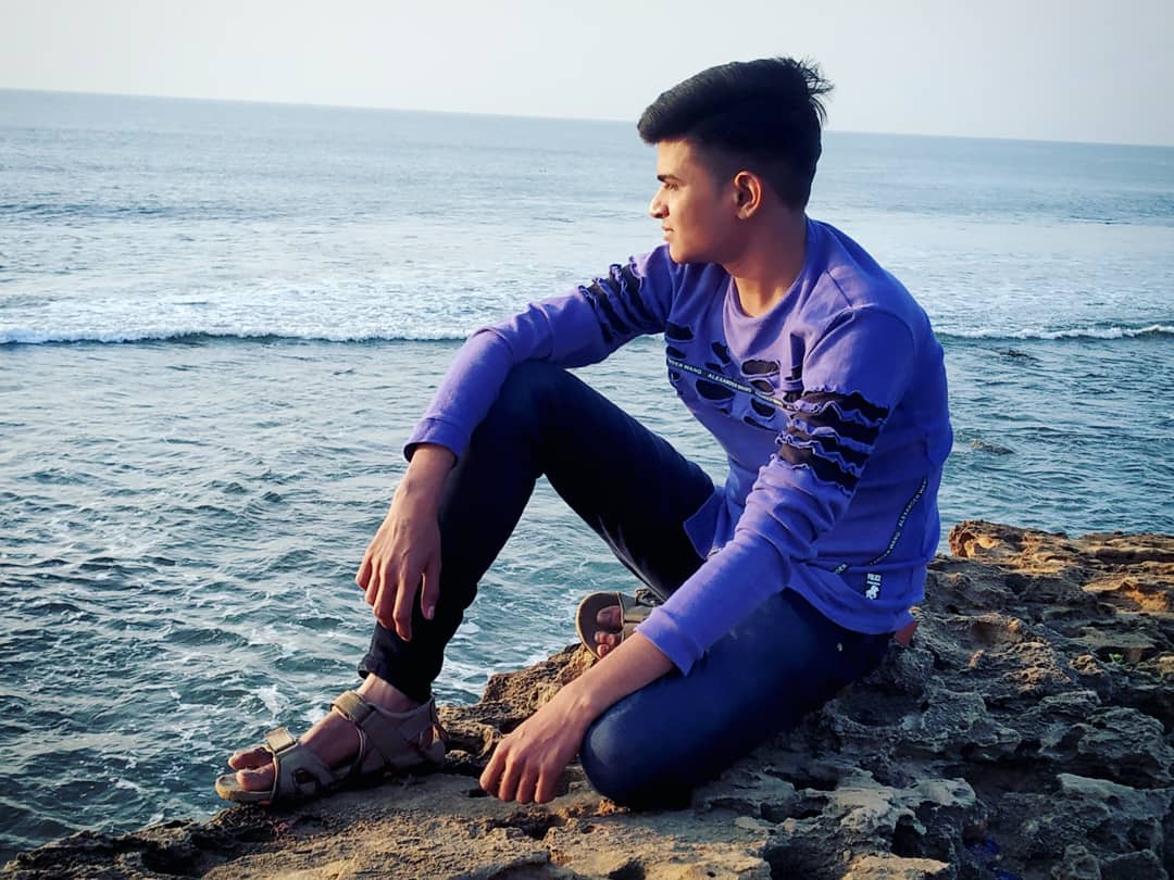 dhavalrojasara7's tweet photo. Dhaval rojasara
#dhavalrojasara
#d007
#vinchhiya https://t.co/qyXYKaTXst