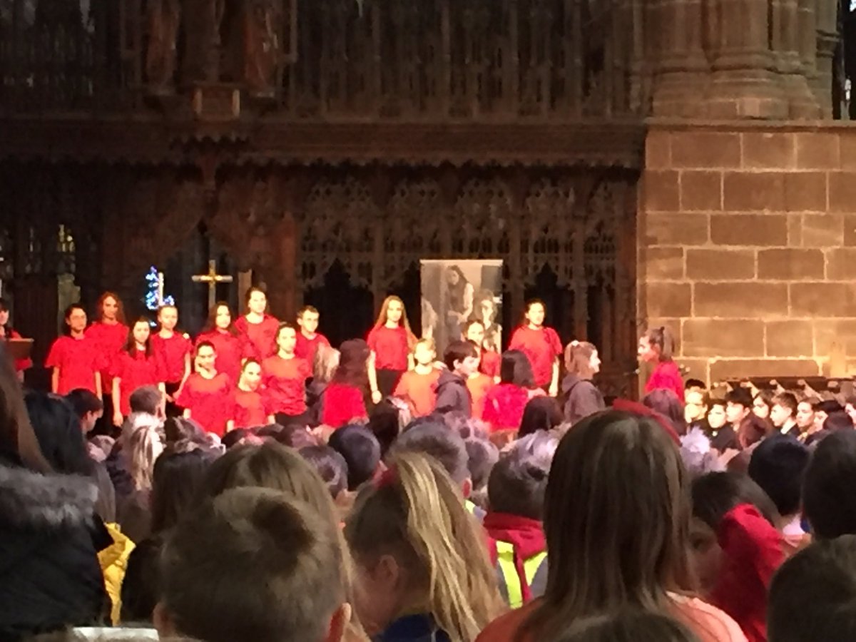 An emotional Drama from @BishopsHighS. No child should ever feel alone. <a href="/childrensociety/">The Children's Society</a> <a href="/headwhitegate/">Mrs Mackenzie</a>