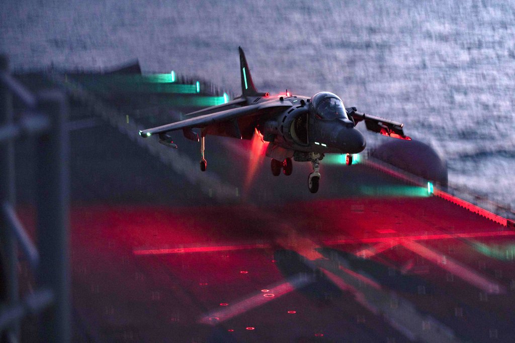 DxC_MraWoAAr_ww.jpg:large