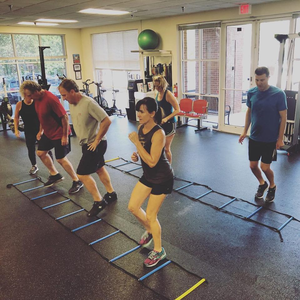 Workout Wednesday comes to you once again from out Functional Training facility! 9:30 Class keeping their heart rates elevated during ladder drills! Come try a class out at our Functional Training location! #workoutwednesday #ladderdrills #FT #crushingit #johnsonferry #neurosport