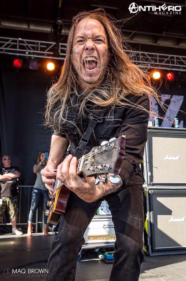 FOZZYROCK's tweet photo. Please join us in wishing a VERY Happy Birthday to @thedukeofmetal!!! #richward #thedukeofmetal #fozzy https://t.co/rsUPKN5cu5