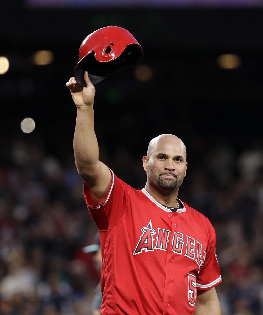 Happy 39th birthday to Albert Pujols who was born on January 16, 1980.   