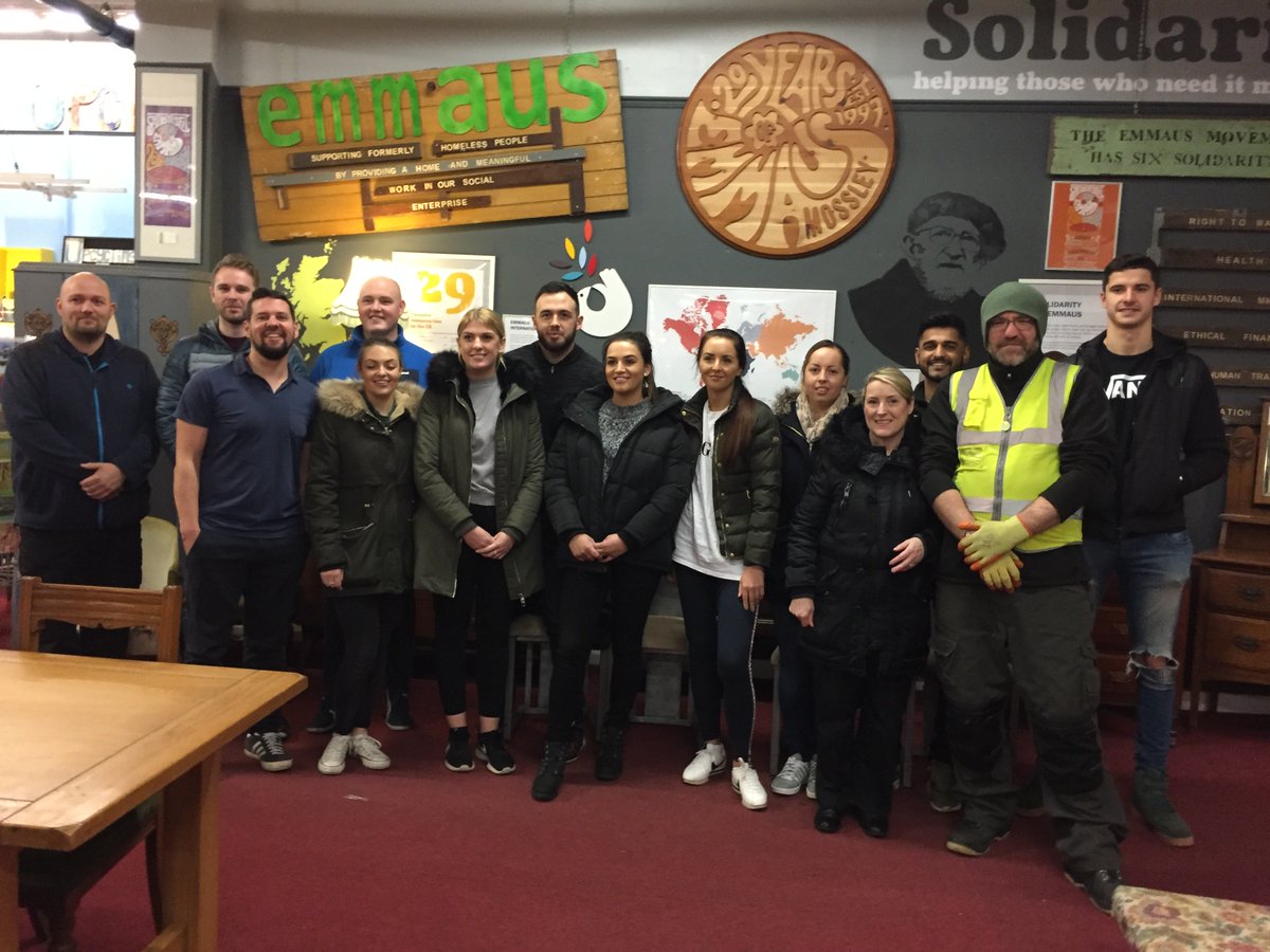 harrybarlow1981's tweet photo. Great to welcome @GMPAshton &amp; @forster_jim and their 10 students who had the honour of a tour and talk about @emmausmossley and #homelessness from Cookie. 💚 Hope you all enjoyed it 👍#emmaus #WednesdayWisdom #Students #Tours #mossley #WednesdayMotivation https://t.co/hemKEcXDXr