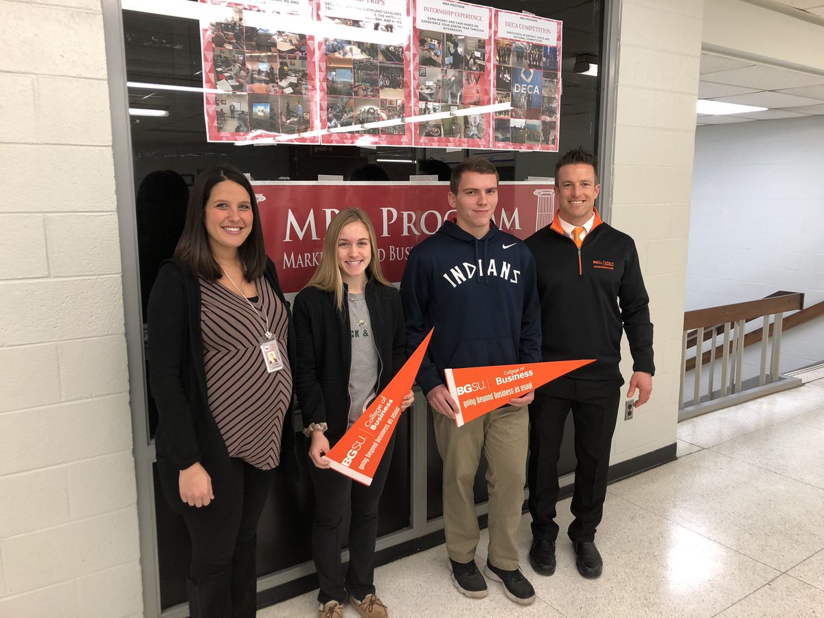 MBA program tweet media