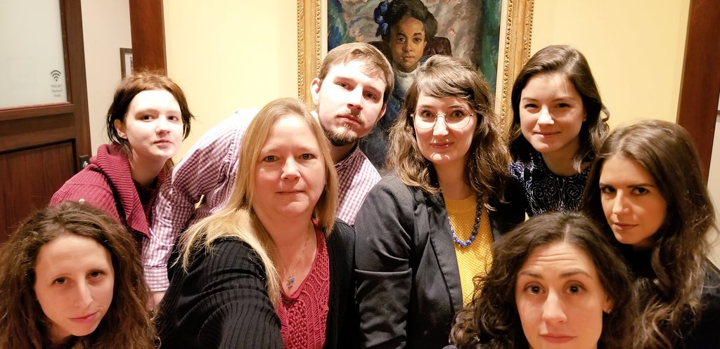 Happy #MuseumSelfieDay! Rockwell staff started the day with some serious #smizing with Gwendolyn by John Sloan, on loan from @americanart.
#smize #museumlife