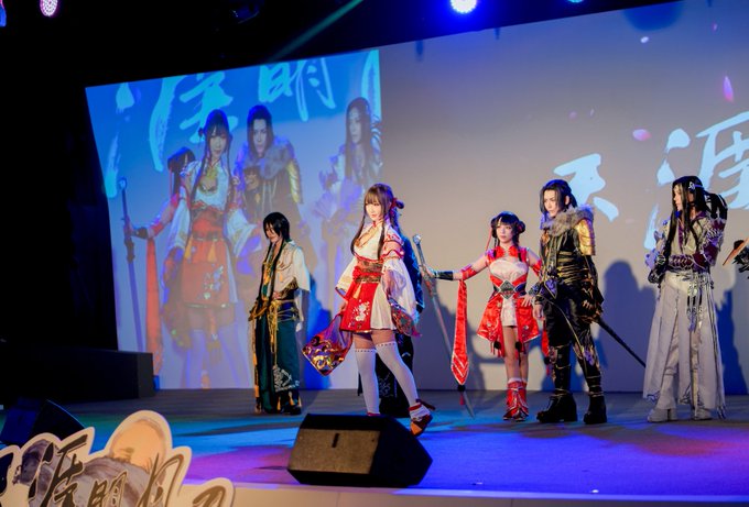 Twitterのコスプレ画像27