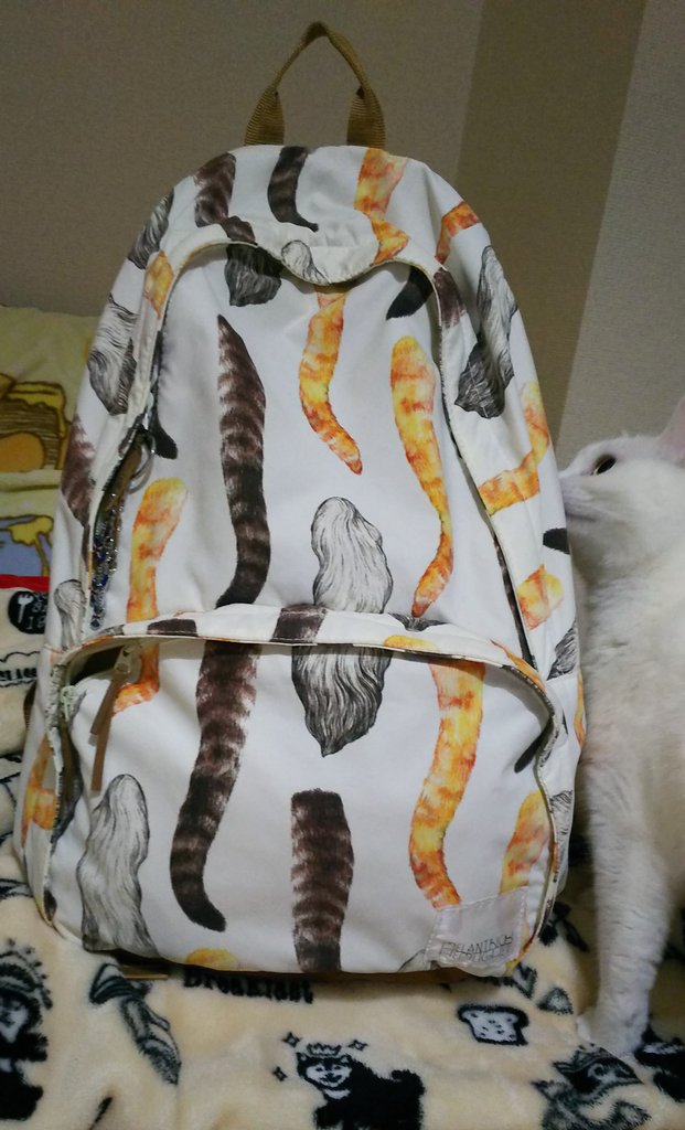メラントリックヘムライト ヒグチユウコ 猫のしっぽ柄リュック いいね