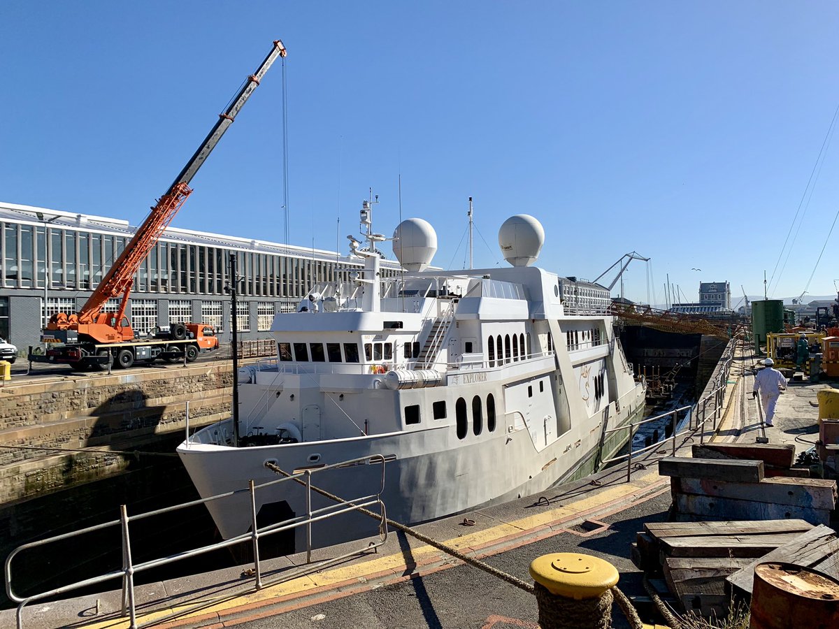 h e m p m a r i n e tweet media