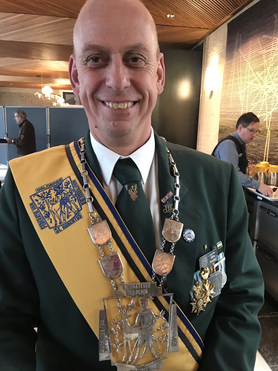 vanGastel's tweet photo. Het verhaal van Gelderland wordt ondersteunt door de voorzitter van de Gelderse Schutters Gildes #verhaalvangld https://t.co/W3Y4Llds6E