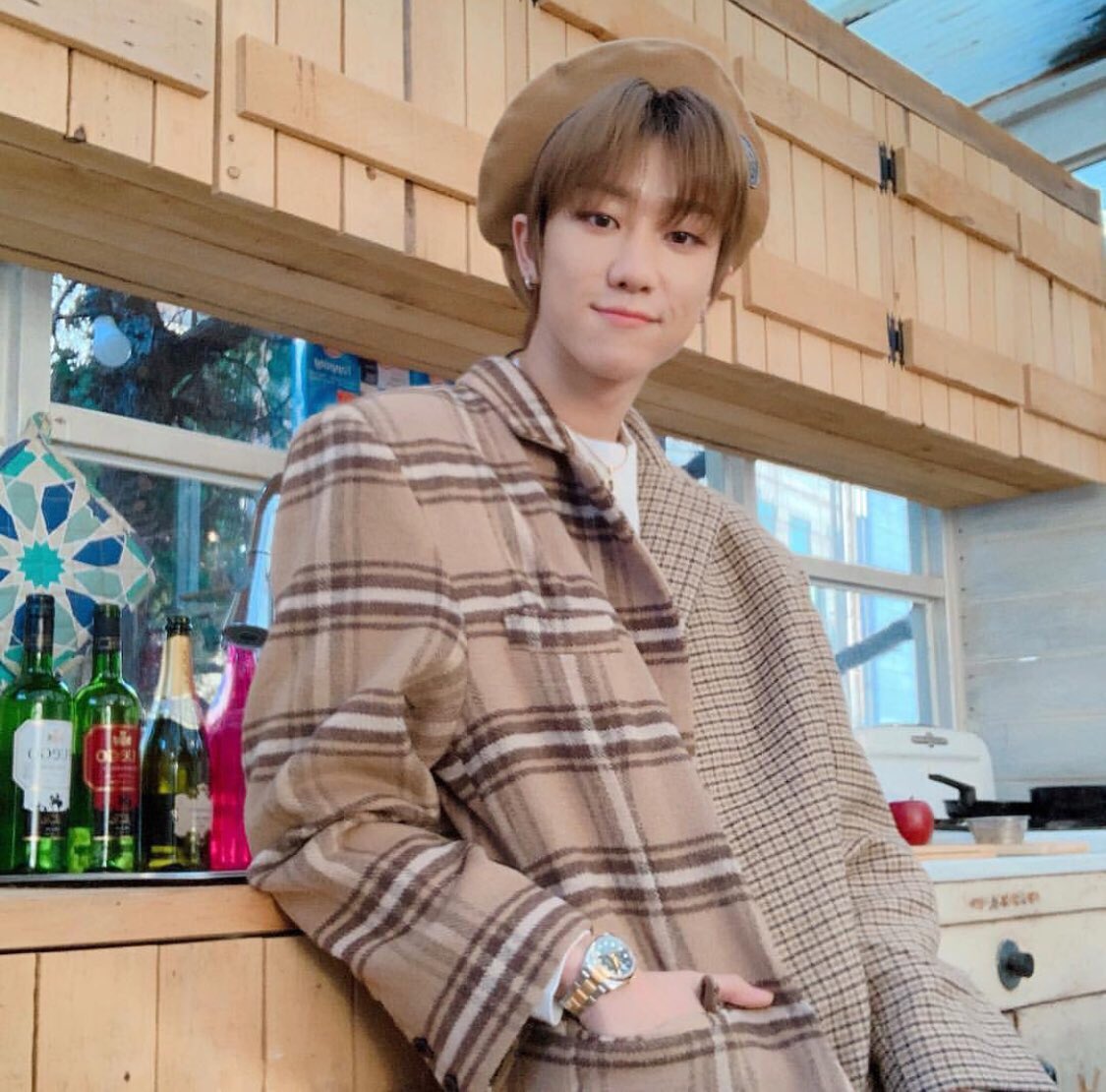 ✩彡 entry 016/365 @pledis_17 — HAPPY BIRTHDAY TO BOO SEUNGKWAN my greatest bias wrecker *sigh* so four of them posted today. seokmin, mingyu, minghao and boo all posted today—seok in twt tho and the three posted in their ig accounts. they’re all so cute