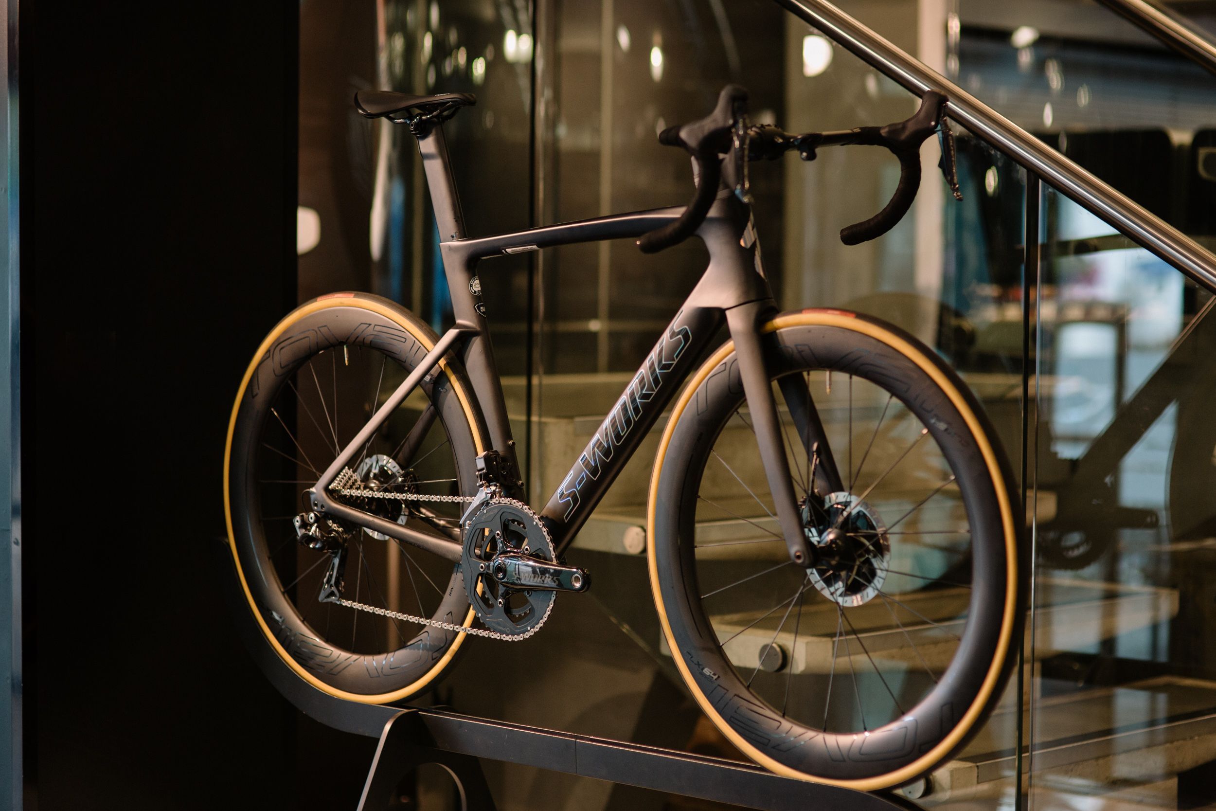 Closer Look Specialized Venge Road Bike 2019