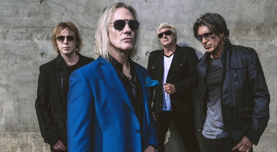 Dioses_Metal's tweet photo. https://t.co/uZ8XDswT53 #NoticiasDDM PRIMER SINGLE DE THE END MACHINE by Rockberto: "Primer adelanto de la banda." https://t.co/9iMIvX8EAn #TheEndMachine #AliveToday https://t.co/8nFdI5UDNe