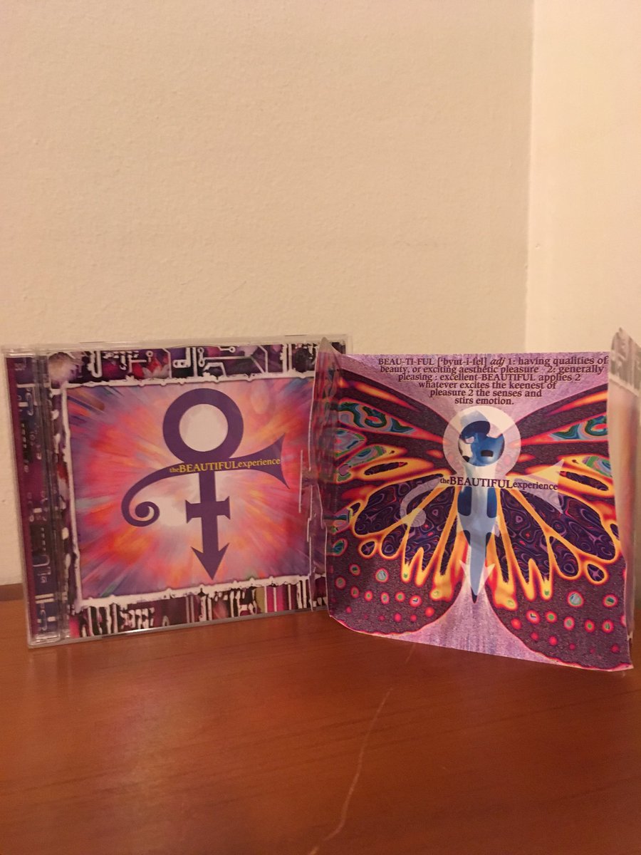 cupcake0804's tweet photo. Found this gem at a used wrecka stow the other day. #theBEAUTIFULexperience #WelcomeToTheDawn #NPG o{+> #PurpleArmy 💜💜💜💜💜💜💜 https://t.co/j3v9XKPi8i