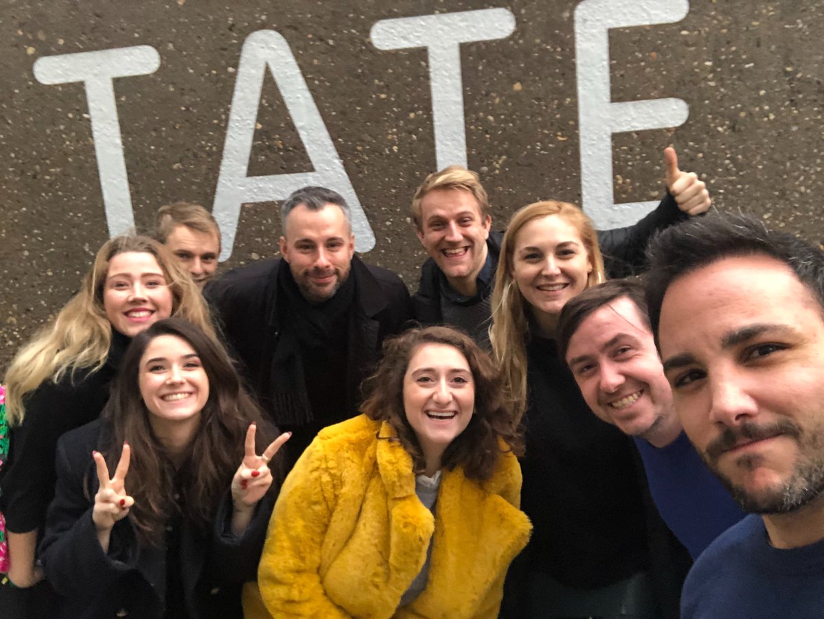 #MuseumSelfieDay giving some of the JustGiving gang the chance for a quick lunchtime trip to The @Tate 📷🖼️🎨