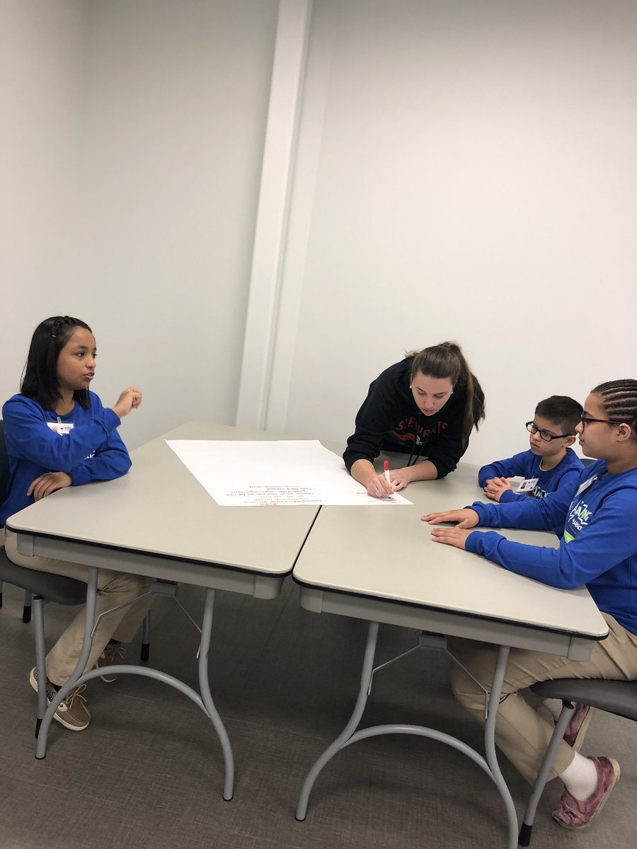 AnnHaley_RCS's tweet photo. First round of competition for Rutherford County Amazing Shake is underway.  Thank you Nissan, TCAT and Dan Caldwell for making this happen.  #RCSdifferencemakers @rucoschools @rucochamber https://t.co/bnO1eplCVP