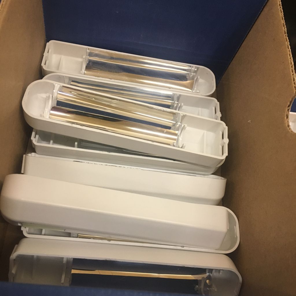 JackClamp's tweet image. Just need the bulbs now... where did we put those pesky things?! 
#montana #Emergency #life #light 

buff.ly/2VKeN3X