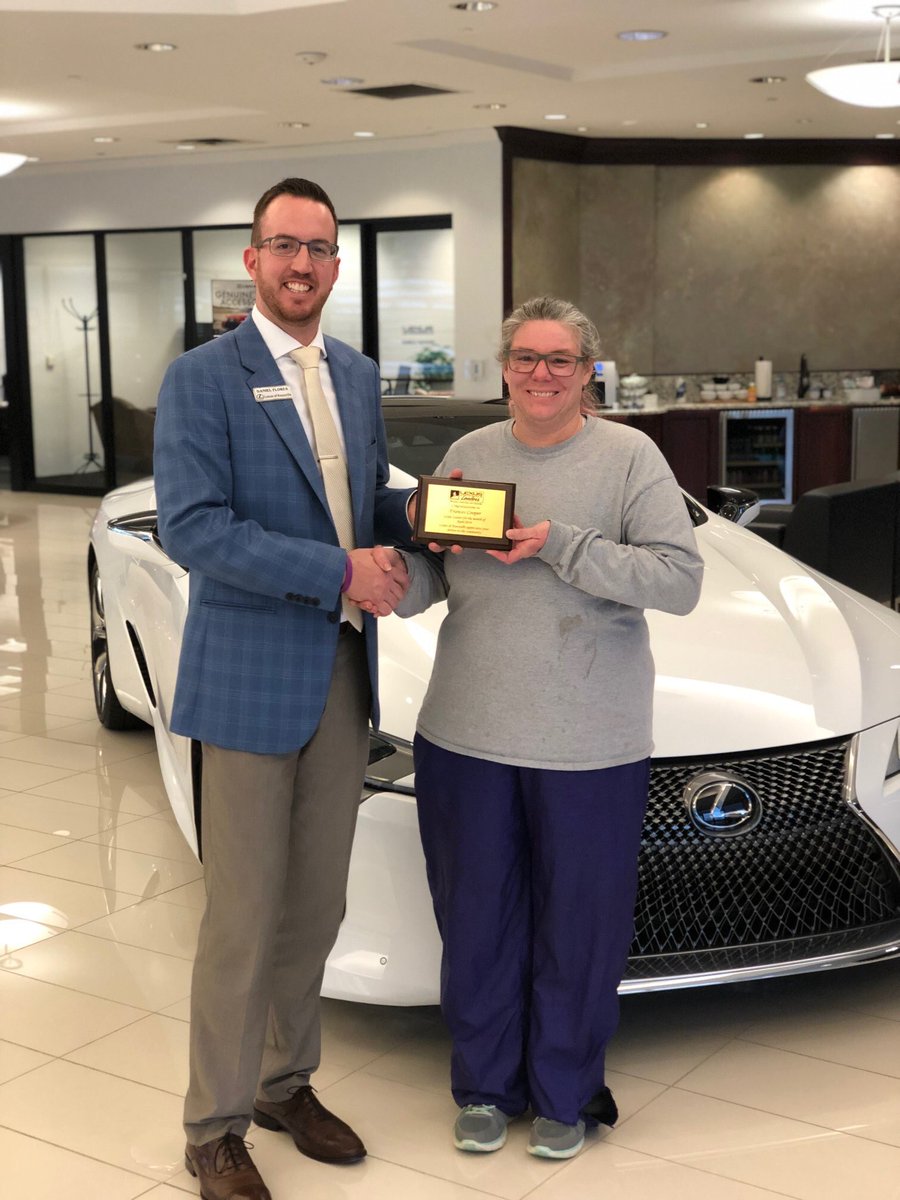 Lexus of Knoxville tweet media