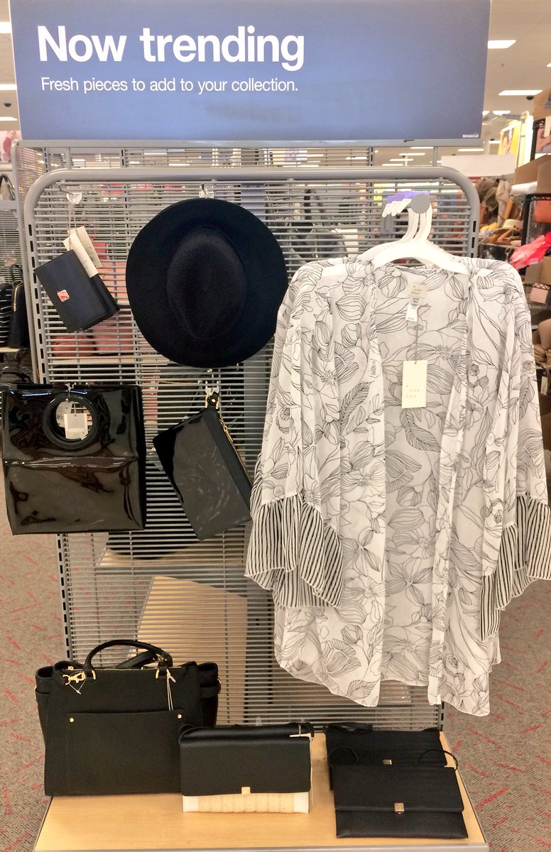 Dana Gill tweet media