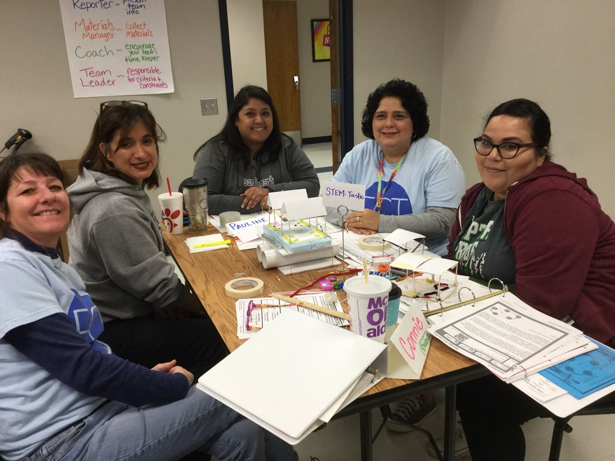 mrskbconrad's tweet photo. Create your own building!  #ectSTEM @LisaRolllins @AT_Garrett @NISDElemScience @NISDAcadTech @EiE_org https://t.co/vgMUn8udYu