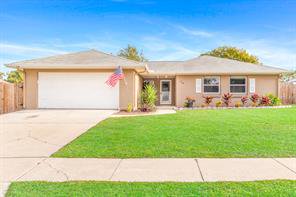 NakomaDeMitro's tweet photo. Check out our team's new listing in Lake Mary! This 4/2 has been fully renovated and features a beautiful pool in a screened in patio! Pm or text me 407-454-3776 for more information! #myagentnakoma #c21ac #lakemary #buynow #homeownership #pool #hgtv https://t.co/0enyQwSZdZ