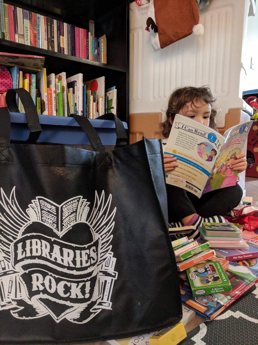 There is still time to participate in the Winter Reading Challenge before January ends! Visit beanstack.carlsbadlibrary.org to register. After four hours of reading, you will earn a bookbag plus extra goodies for children and teens. 
#beanstack #WinterRead #carlsbadteens #readingisfun