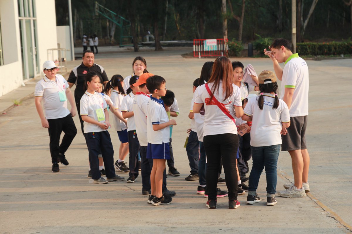 31Anglo's tweet photo. @31Anglo Math & Science Camp 2019. Day 1 afternoon activities. #31Anglo #AngloMathandScienceCamp #Anglo #MathandScienceCamp2019 https://t.co/FCVglC4ZJn