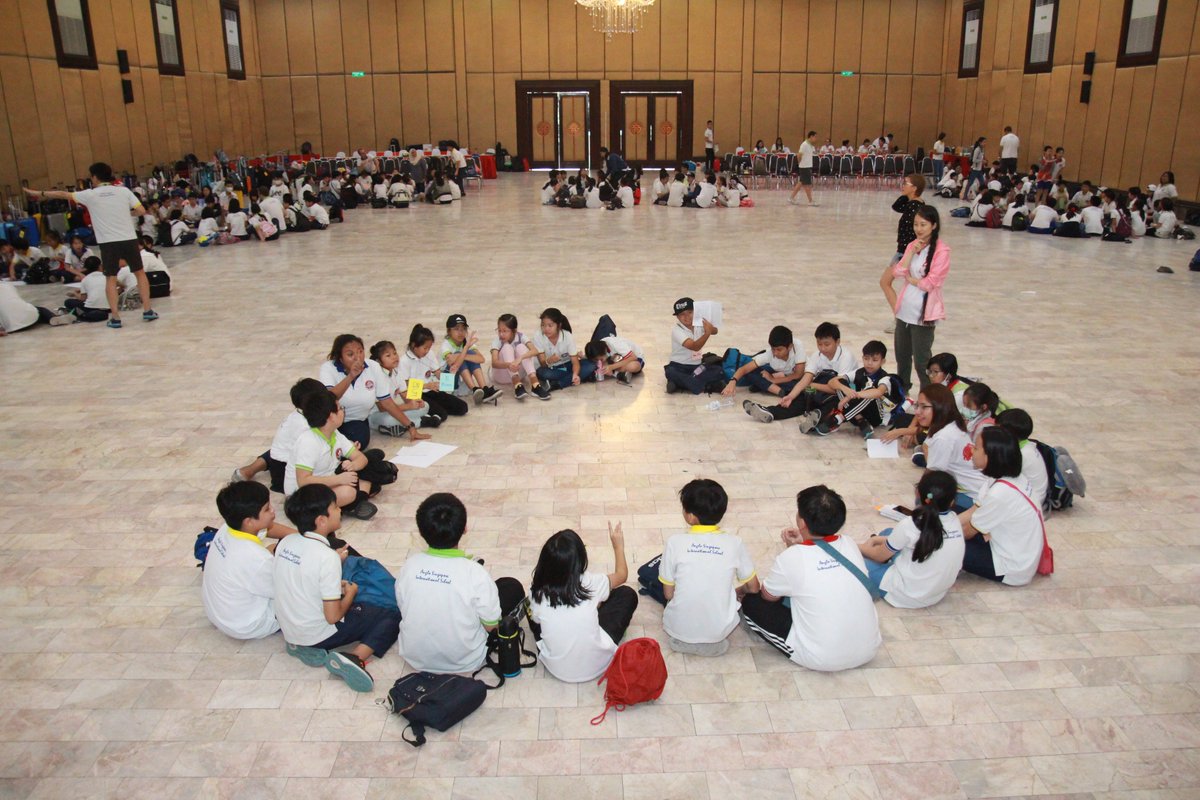 31Anglo's tweet photo. @31Anglo Math & Science Camp 2019. Day 1 afternoon activities. #31Anglo #AngloMathandScienceCamp #Anglo #MathandScienceCamp2019 https://t.co/FCVglC4ZJn