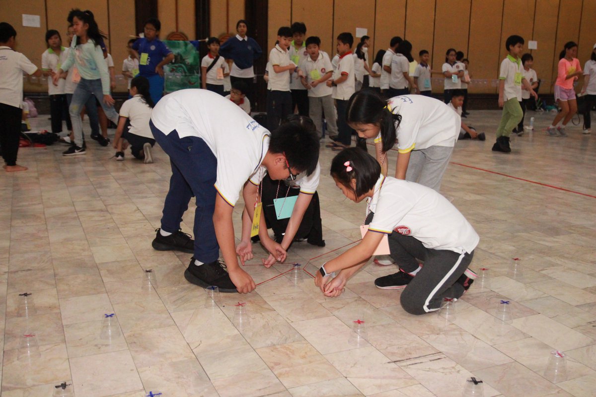 31Anglo's tweet photo. @31Anglo Math & Science Camp 2019. Day 1 evening activities. #31Anglo #AngloMathandScienceCamp #Anglo #MathandScienceCamp2019 https://t.co/TLSkMppa6f