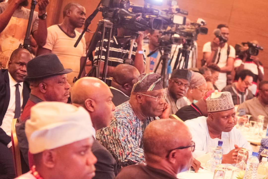 BoseTinubu's tweet image. #AtikuMeetsCreativeIndustry 
Our Policy plan has job creation has number one and the creative industry has the capacity to provide jobs for Nigerians especially the youths of the country.