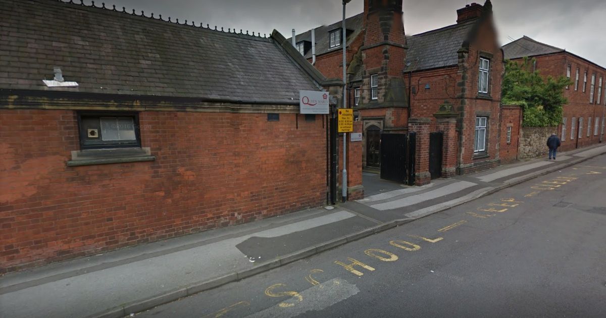 Good to see two selective schools in Walsall increasing their places for disadvantaged pupils - buff.ly/2stlev2 #schools <a href="/birmingham_live/">Birmingham Live</a>