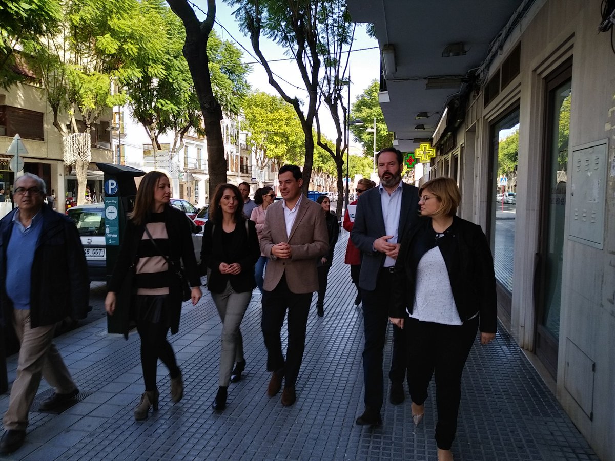 ppmontillaes's tweet photo. Enhorabuena @JuanMa_Moreno!🔵 Es el momento de luchar y trabajar por nuestra tierra!💪
#JuanmaPresidente https://t.co/8PyND01cFO