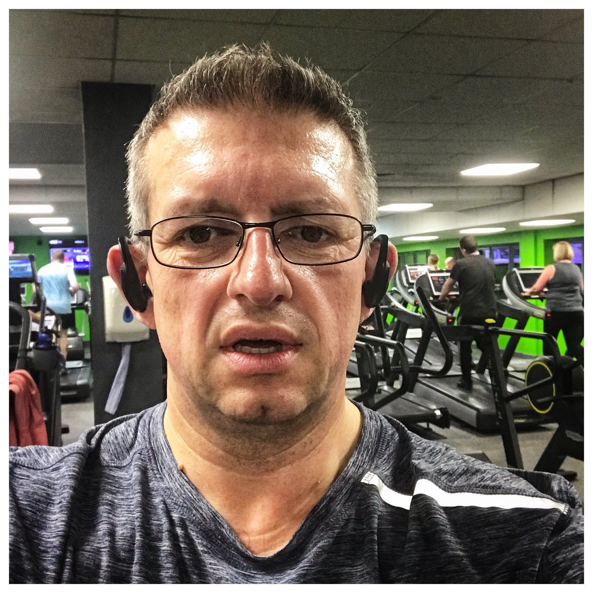 srwiggins's tweet photo. A good session in the gym although another good butt kicking by @darebees on Day 17 of #FullCircuit Thatβs no bad thing either! #fitness https://t.co/yZBoi3aWAs