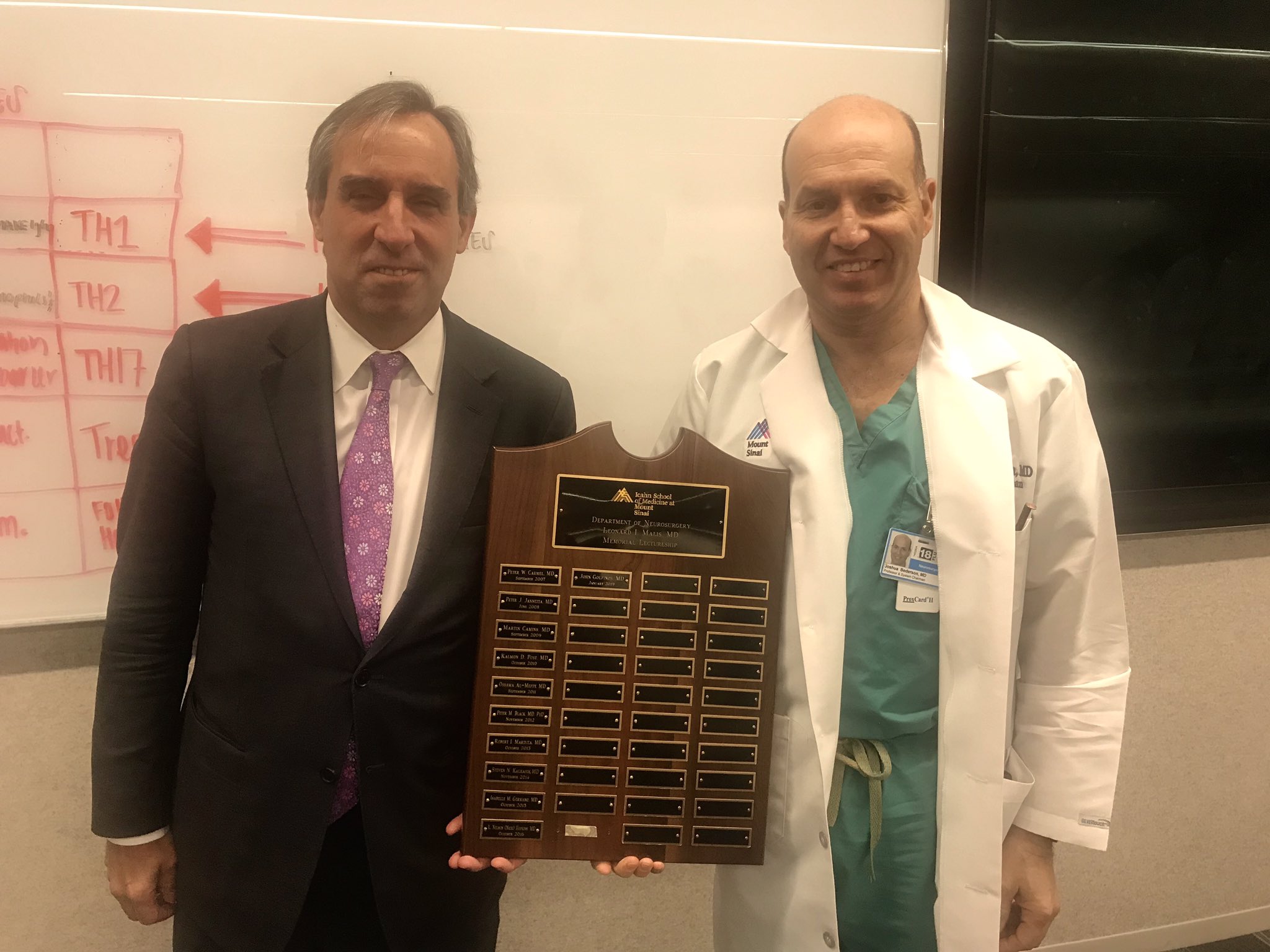 mount-sinai-neurosurgery-on-twitter-we-d-like-to-thank-dr-john-golfinos-for-lecturing-this-morning-about-saving-face-in-the-cerebellopontine-angle-at-malislecture2019-and-then-taking-the-time-to-sit