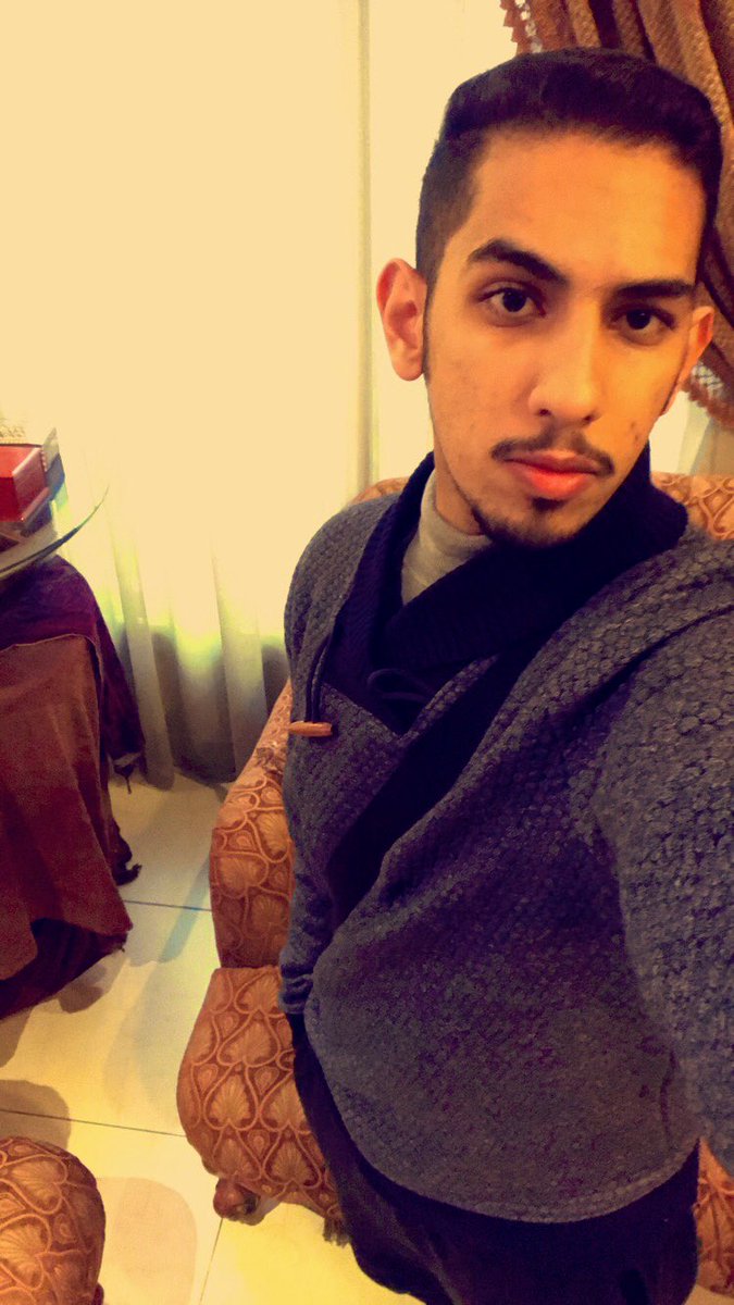 Ziyadaln's tweet image. #10yearschallenege
2009-2019

الحمدلله اني تغيرت 🤦🏻‍♂️😂